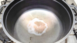 ¡Descubre la Ciencia Secreta Detrás de los Anillos de Sal en tu Olla de Pasta!