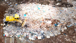 ¡DESASTRE DIGITAL! Millones Perdidos en un Basurero, ¡Literalmente!