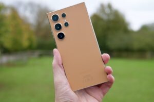 ¡Samsung revoluciona el mercado con el Galaxy S25, IA y Realidad Virtual!