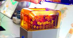 ¡Adiós a las baterías desechables! La Ostation X revoluciona la carga de baterías