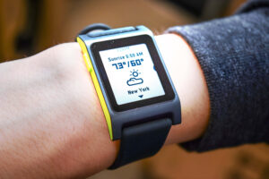 ¡Alerta! ¡El Reloj Inteligente Pebble Regresa con Fuerza!