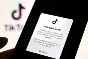 TikTok Restablecido en EE. UU. Tras Orden Ejecutiva de Trump y Desafíos Legales
