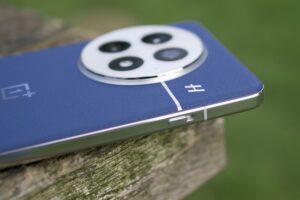 ¡OnePlus, un Gigante con Pies de Arcilla! ¿Por Qué Sus Relaciones con las Operadoras Son Clave para el Éxito?