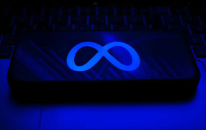 El DOGE de Musk usa Llama 2: ¿Innovación o Conflicto de Interés?