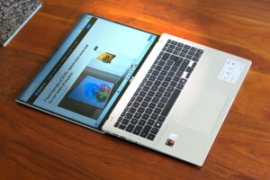 Windows on Arm vs Intel: La batalla por la supremacía en laptops