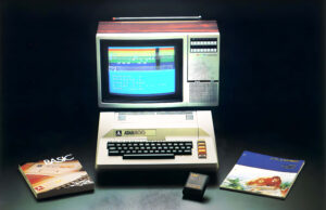 Atarino: El Computador Atari en Miniatura que Revoluciona la Nostalgia Tecnológica