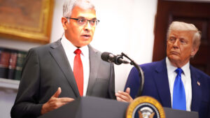 Científicos de los NIH Declaran Contra la Injerencia Política y los Recortes de Fondos