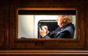 Trump Mobile Lanza Servicio Inalámbrico y Smartphone Propio