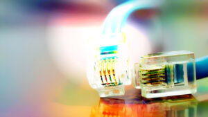 Banda Ancha Asequible en California: Una Promesa Interrumpida