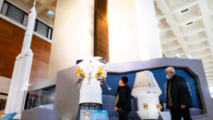 La Carrera Espacial Global se Intensifica: Startups vs. Gigantes