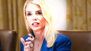 El Polémico Caso Moore: Desestimación de Cargos y sus Implicaciones