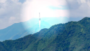 Tensiones en la órbita terrestre: Lanzamientos no cooperativos desafían la seguridad espacial