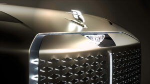 Bentley contra el auge chino: ¿Puede la herencia competir con la innovación tecnológica?