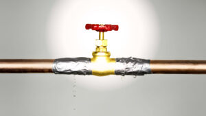 Pirámide Invertida: Dominando SEO e IA en el Periodismo Digital