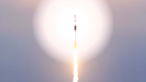 SpaceX Lanza Satélites para el Escudo de Defensa Antimisiles ‘Golden Dome’ del Pentágono