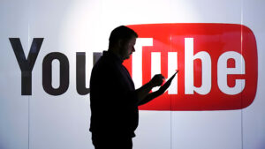 YouTube Revierte Políticas de Moderación de Desinformación: Implicaciones y Debates